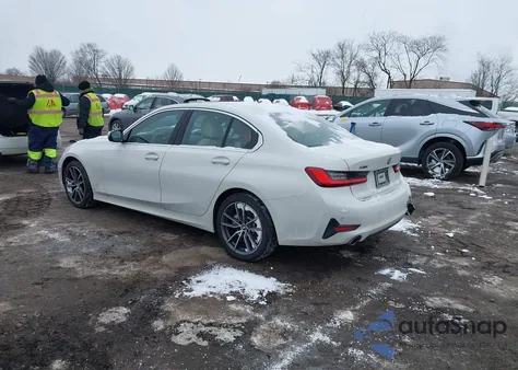 2020 BMW 330I xDrive z USA, uszkodzony, nr VIN 3MW5R7J08L8B37715